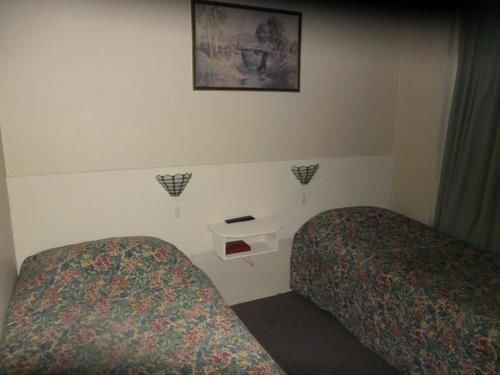 Rainbow Motel Kowen Экстерьер фото