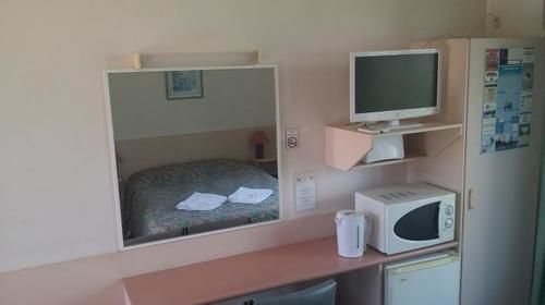 Rainbow Motel Kowen Экстерьер фото