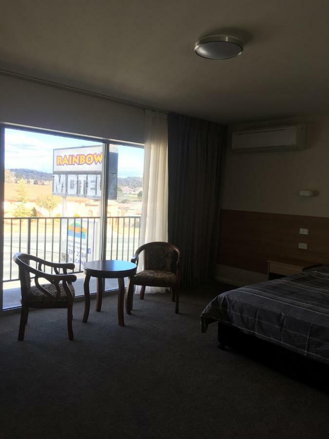 Rainbow Motel Kowen Экстерьер фото